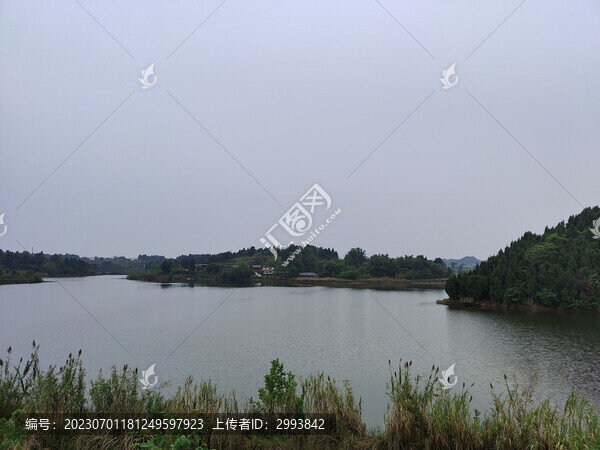河流