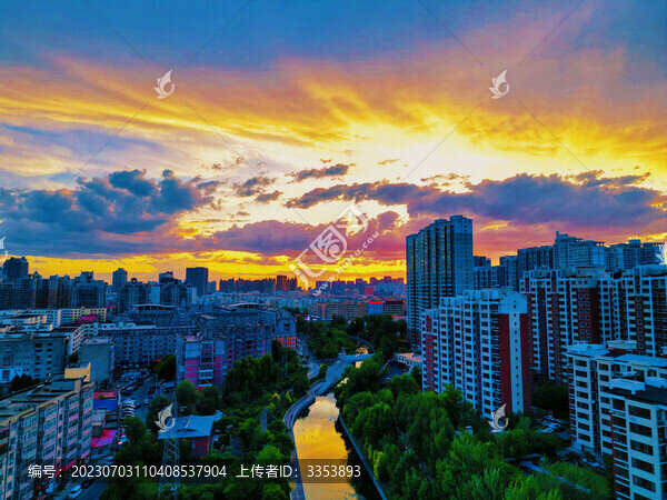 落日余暉