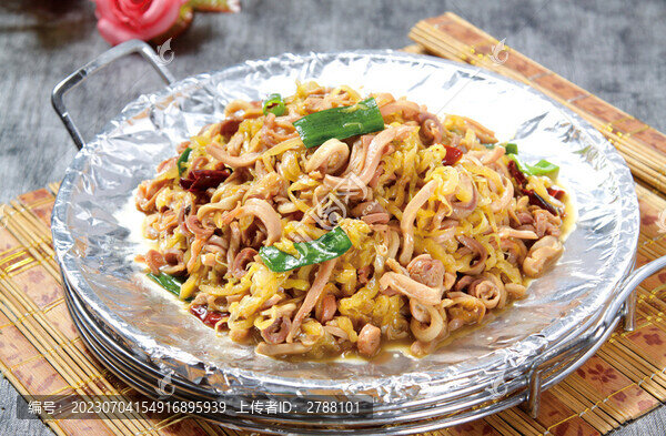 鐵板酸菜肚絲