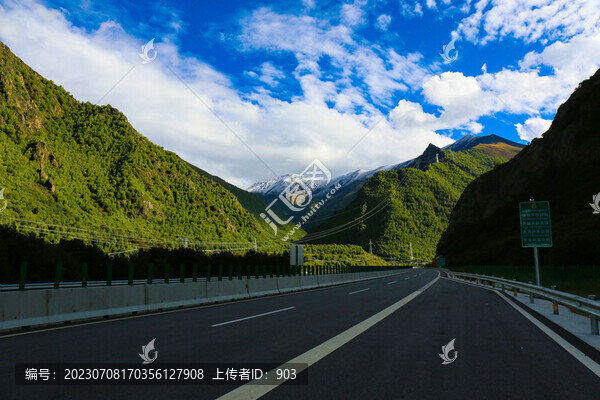 高原風(fēng)光