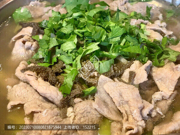 蹺腳牛肉