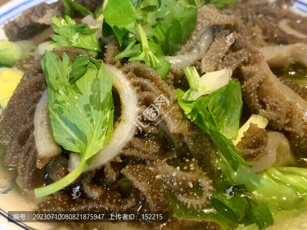 蹺腳牛肉