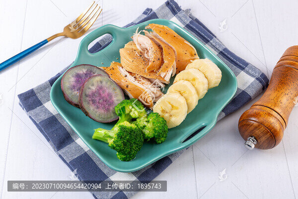熏雞肉輕食餐