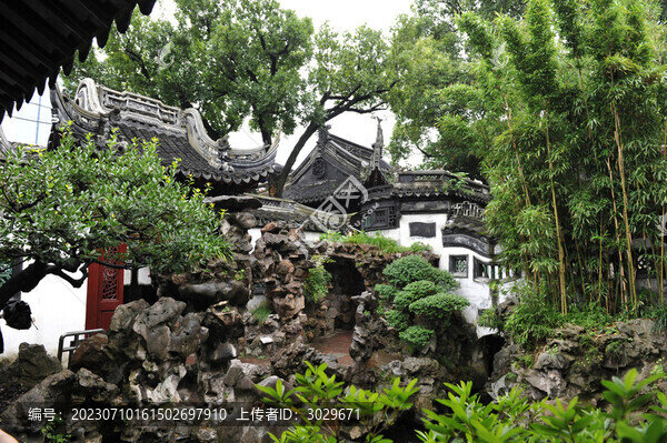 雨后園林