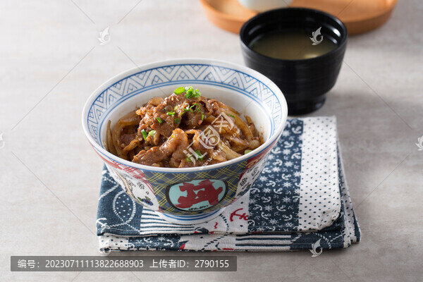 牛肉飯