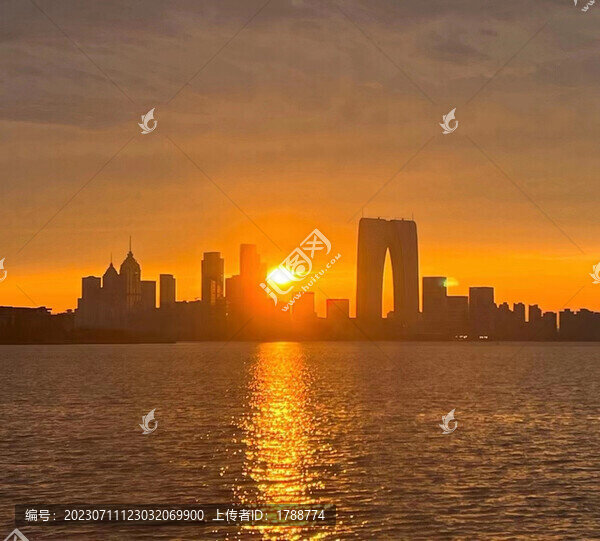 夕陽西下
