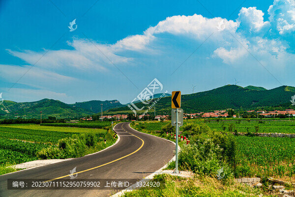 山區(qū)公路