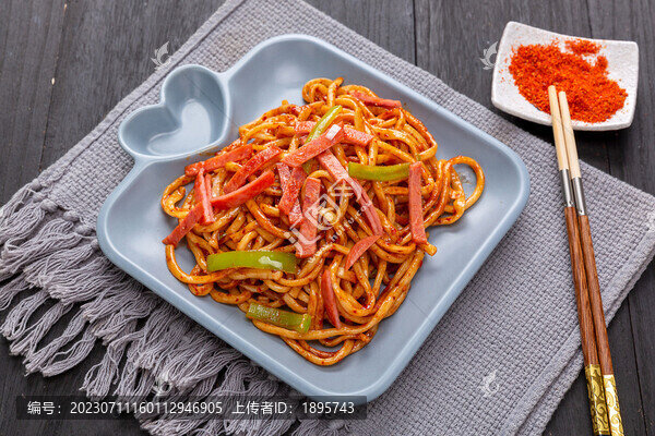 油潑拉條子