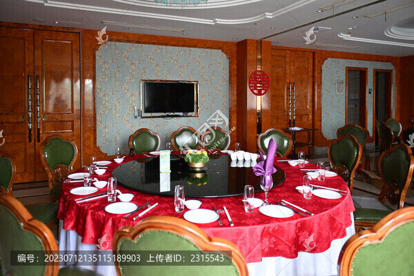酒店包廂環(huán)境裝潢