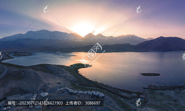 新疆喀什慕士塔格峰