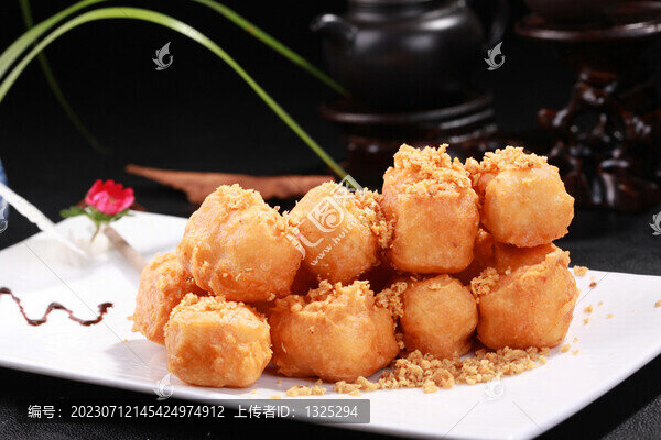 椒鹽豆腐球