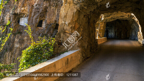 昆山掛壁公路