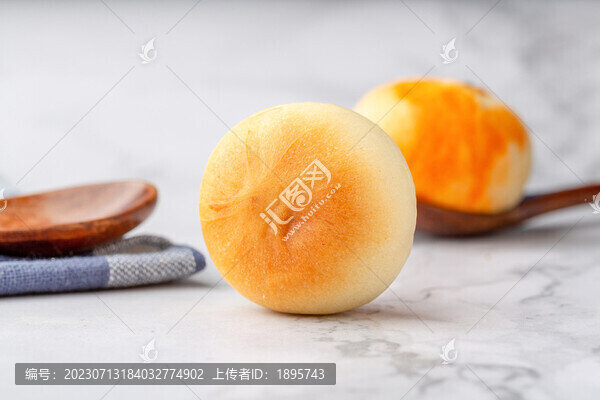 板栗小面包