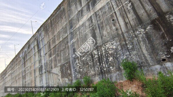 大壩護坡