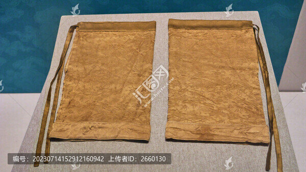 雜寶紋花緞膝褲