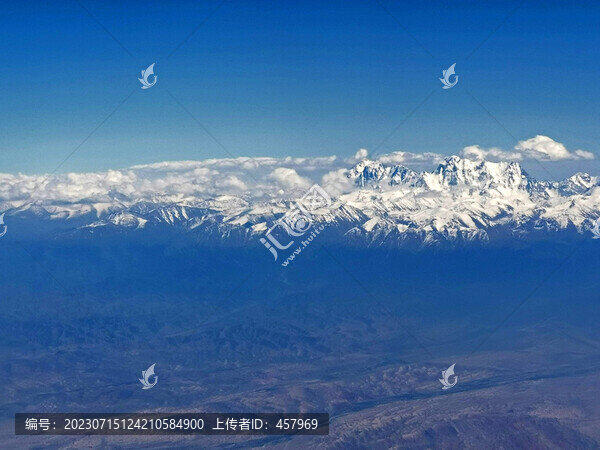 天山山脈