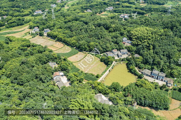 宜都市何陽店村航拍