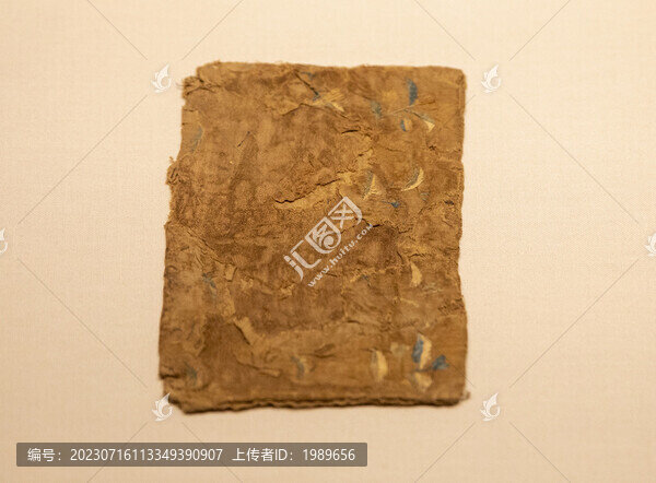 元代臥鹿紋織金錦