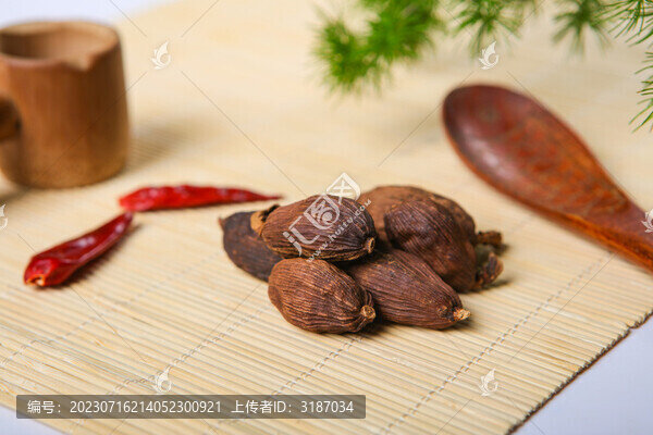 中草藥草果