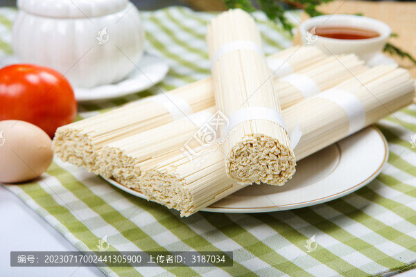 營養(yǎng)美食掛面