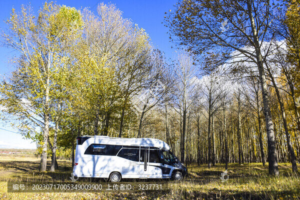 河北張北草原房車(chē)自駕旅行