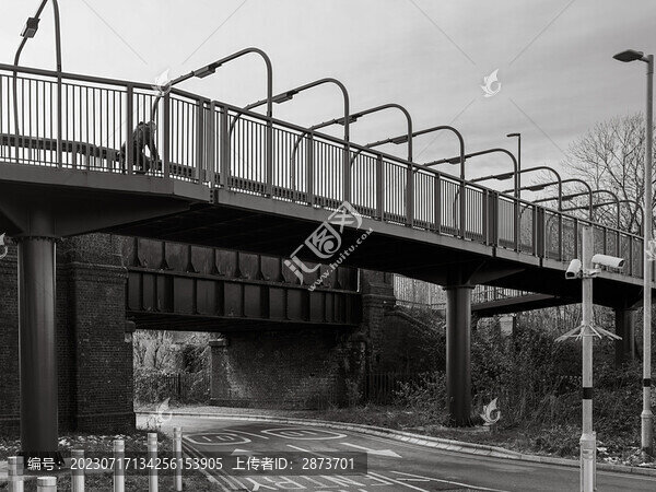 英國小鎮(zhèn)火車站天橋