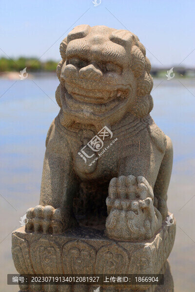 盧溝橋上的石獅子