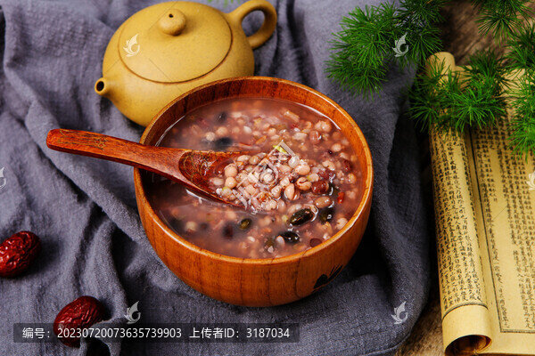 軟糯的紅豆薏米粥