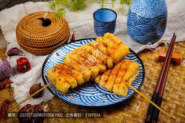 酥脆的燒烤油豆腐