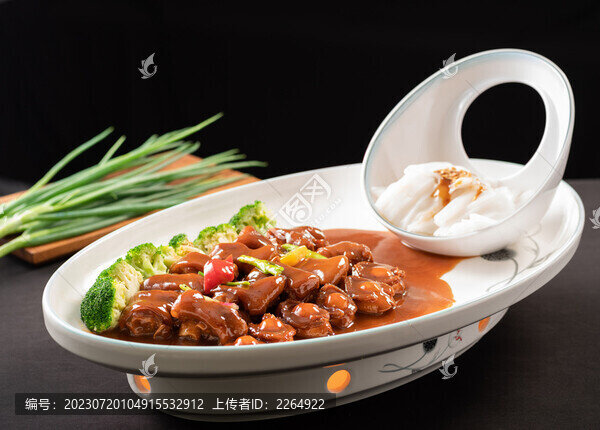 大連鮮鮑燜豬手
