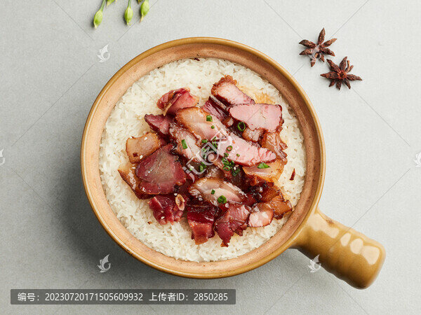 臘肉煲仔飯