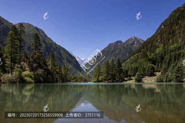 川西月亮湖