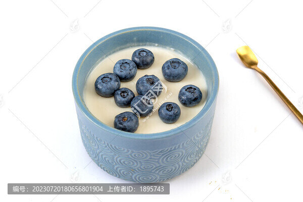 藍莓椰奶凍