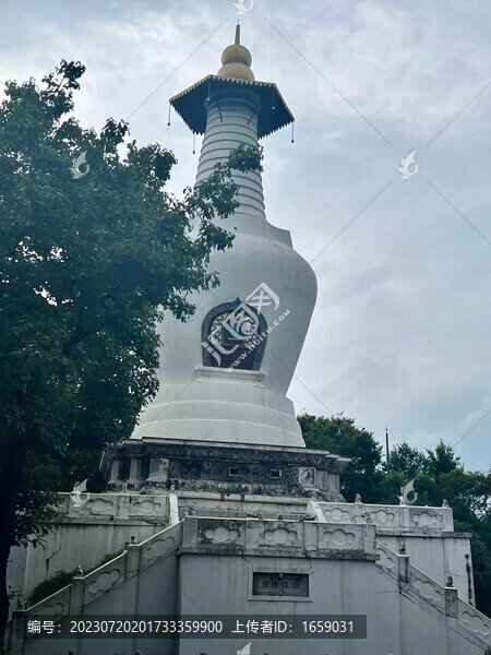 揚州瘦西湖白塔