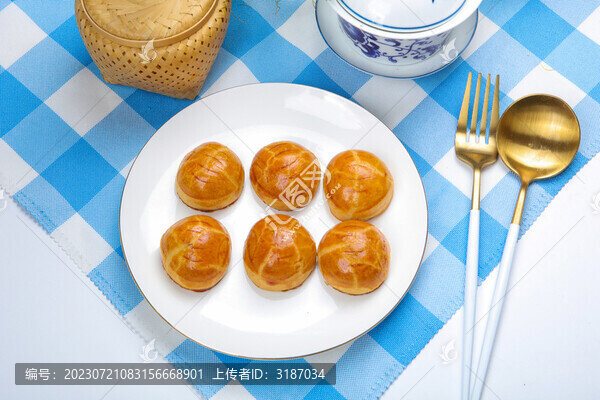 美味香甜的吉栗餅