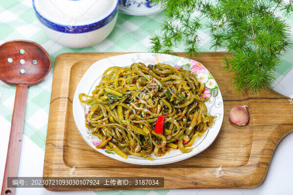 清脆爽口的涼拌仙人掌