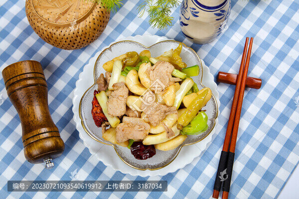 菱角炒肉片