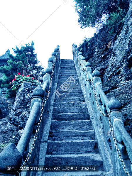 武當(dāng)山石臺(tái)階