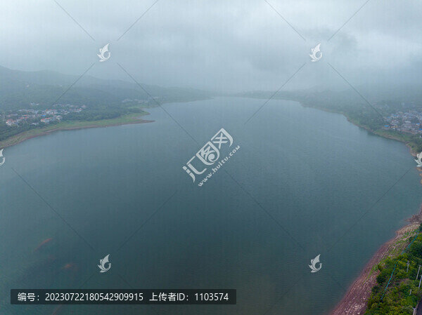 航拍濟(jì)南錦繡川水庫(kù)