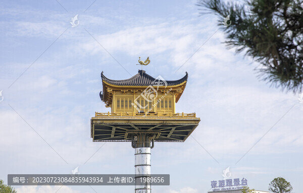 水上金閣
