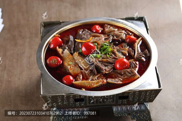干鍋毛肚