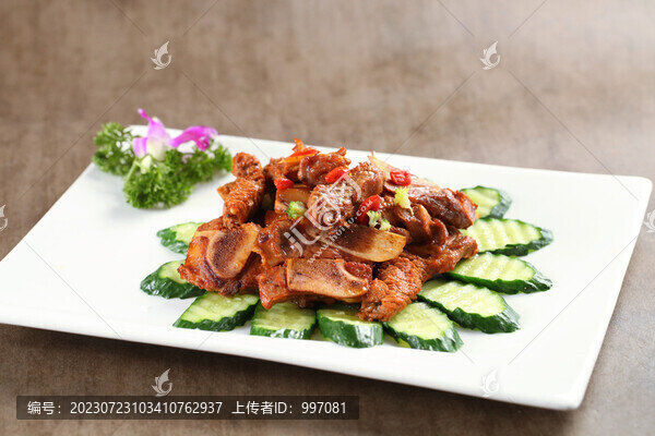生炒牛仔骨