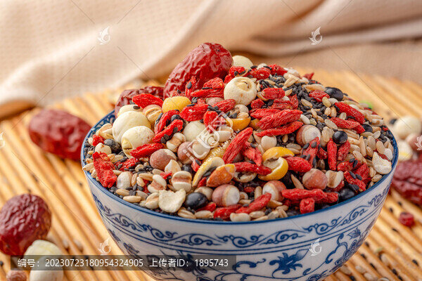 紅棗薏米五谷雜糧粥