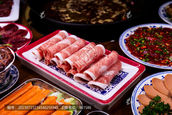 火鍋菜品肉卷