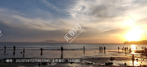 海邊黃昏夕陽落日余暉背景