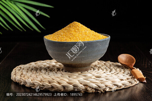 一碗玉米糝糧食