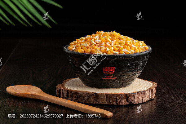 一碗玉米碎