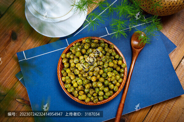 小吃油炸青豌豆