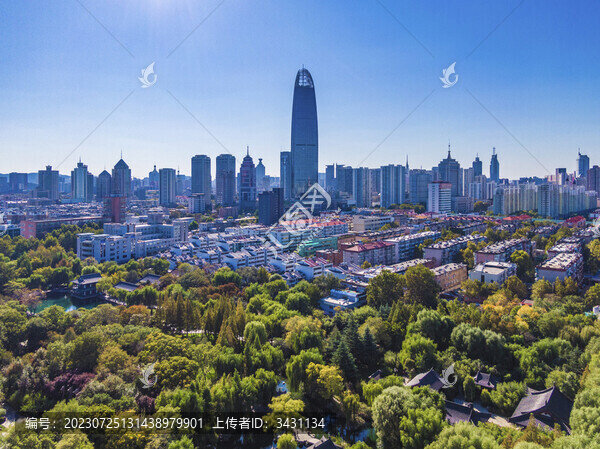 山東濟南五龍?zhí)蹲o城河綠地中心