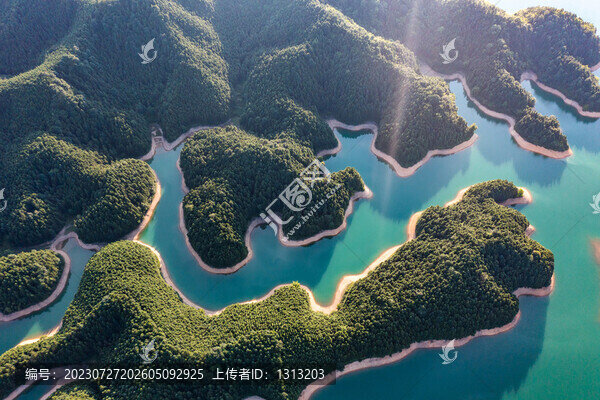 航拍湖南衡陽常寧市常寧天湖